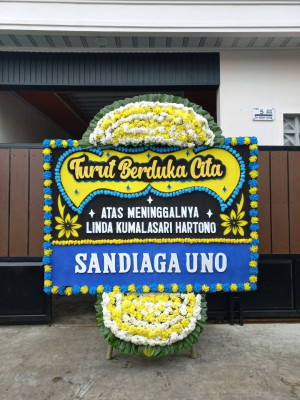 Papan Bunga Duka di Salahuddin